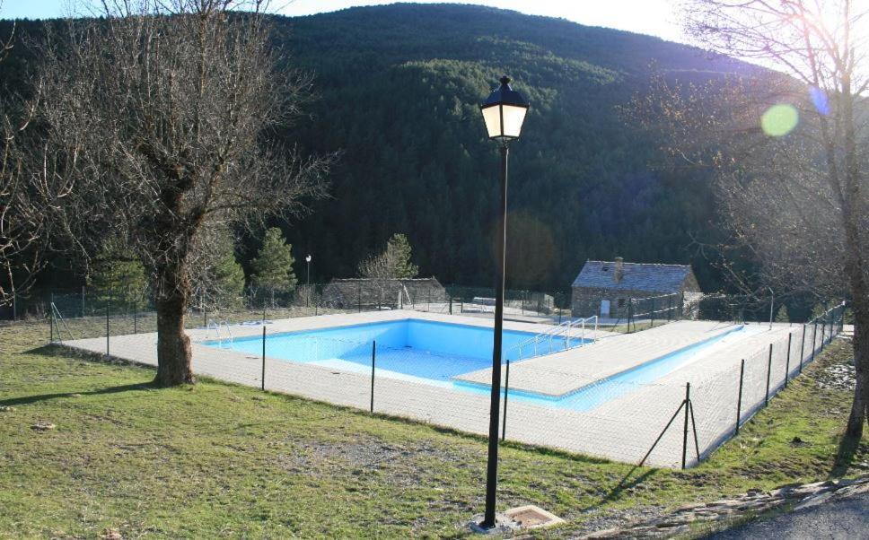 Apartamentos Turisticos Isín Zewnętrze zdjęcie